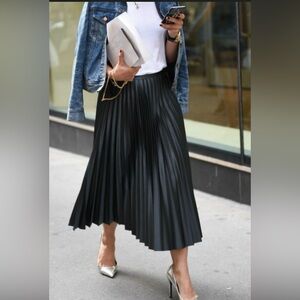 Zara Charcoal Pleated Midi Skirt